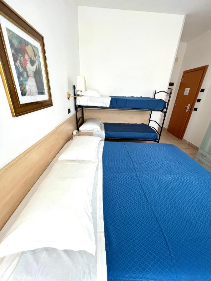 Hotel B&B Montecarlo Milano Marittima Ngoại thất bức ảnh